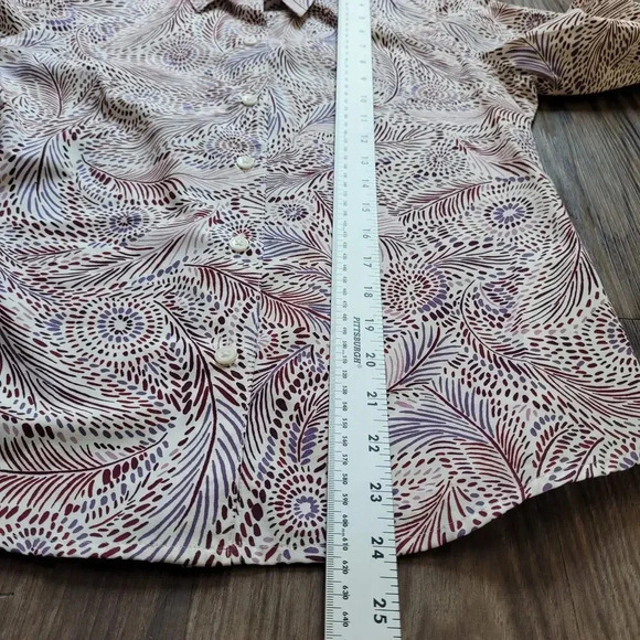 Foxcroft Women's Button-Up Top 8P Shaped White and Purple Wrinkle Free Collared - Picture 6 of 8